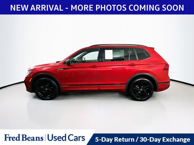2024 Volkswagen Tiguan SE R-Line Black photo 2