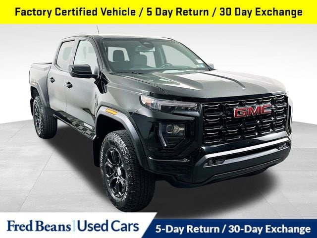 2023 GMC Canyon Elevation's photo