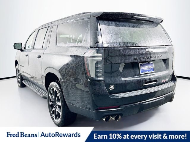 2026 Chevrolet Suburban RST photo 4