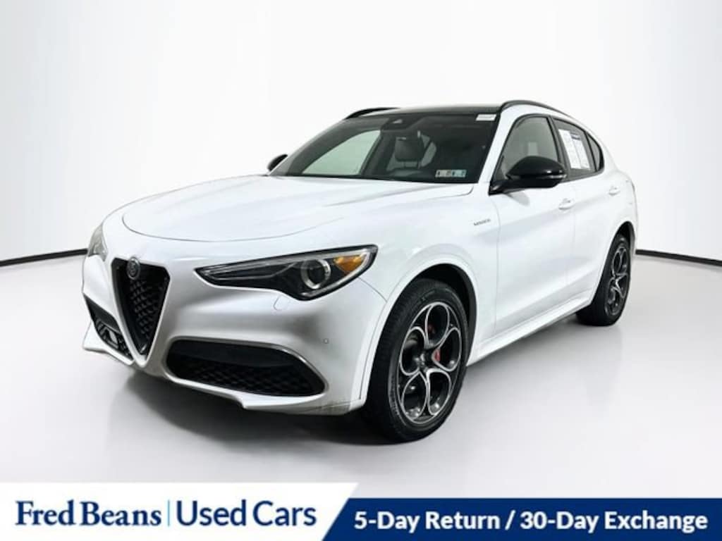 Used 2023 Alfa Romeo Stelvio Veloce AWD SUV