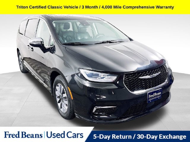  Chrysler Pacifica Hybrid
