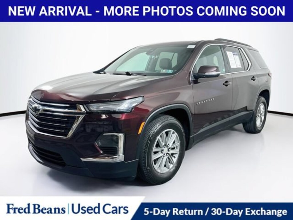 Used 2023 Chevrolet Traverse LT Cloth SUV