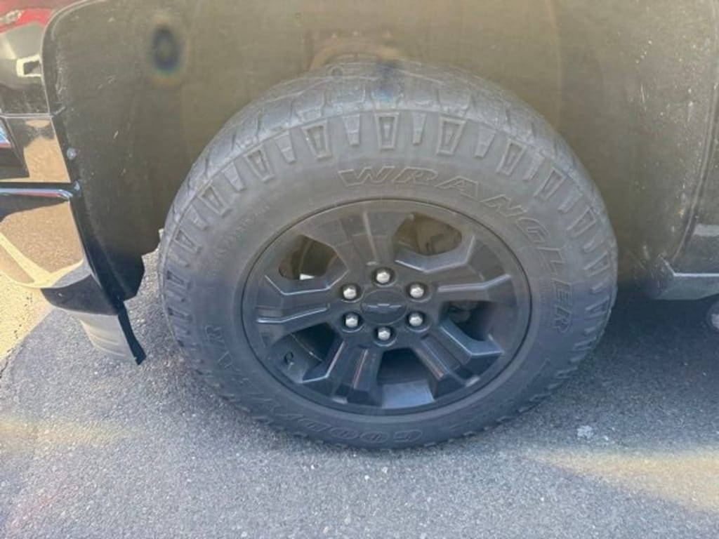 Used 2015 Chevrolet Silverado 1500 LT Truck