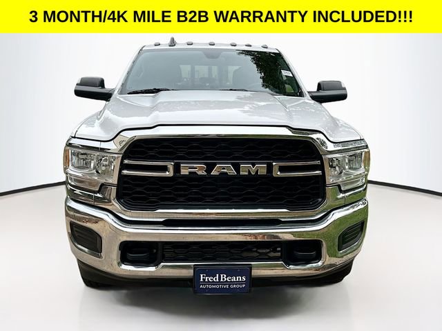 2022 Ram 3500 Tradesman photo 2