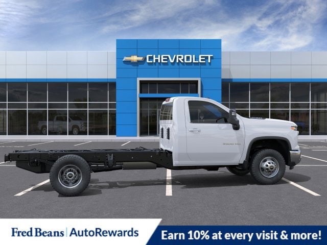 2026 Chevrolet Silverado 3500 HD Work Truck - Photo 6
