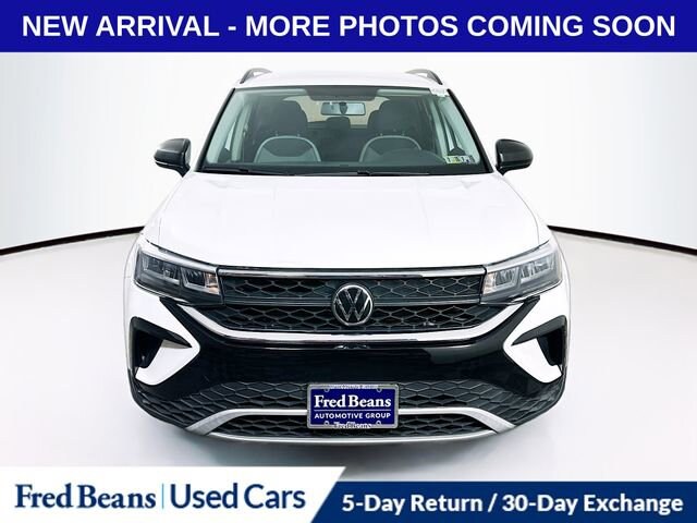 2022 Volkswagen Taos S photo 2