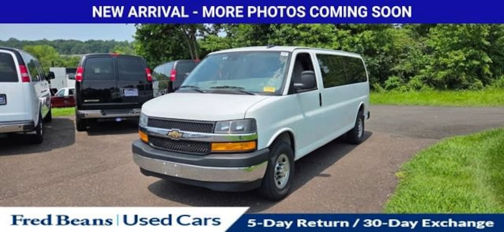 Used 2024 Chevrolet Express Passenger 3500 1LT Van
