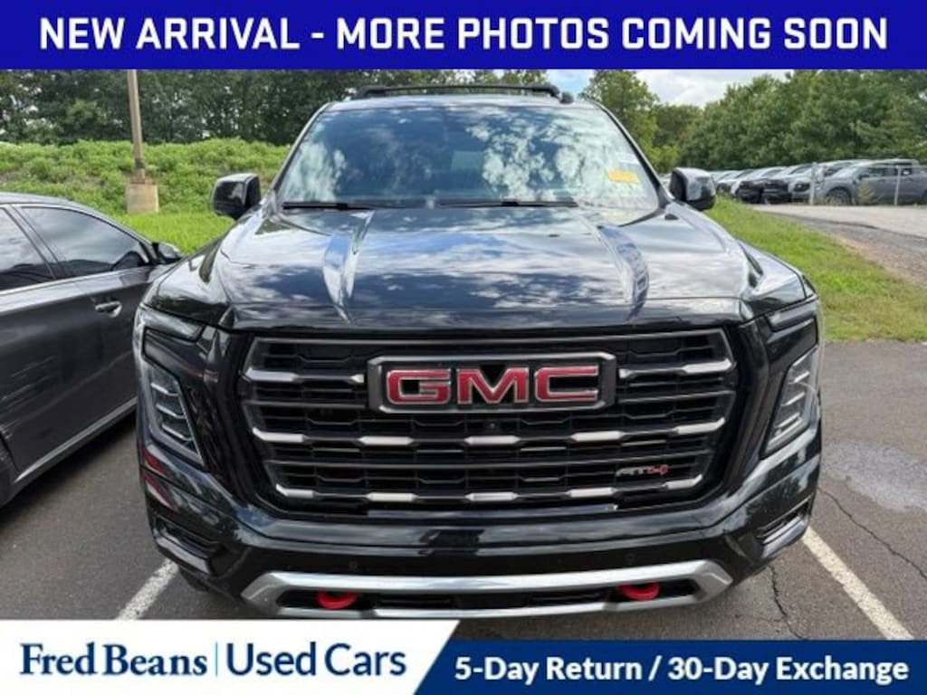 Used 2025 GMC Yukon AT4 SUV