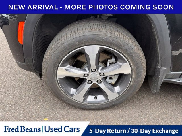 Used 2019 Volvo XC90 T5 Momentum SUV