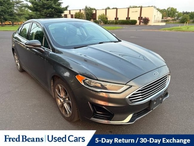 2019 Ford Fusion SEL Sedan