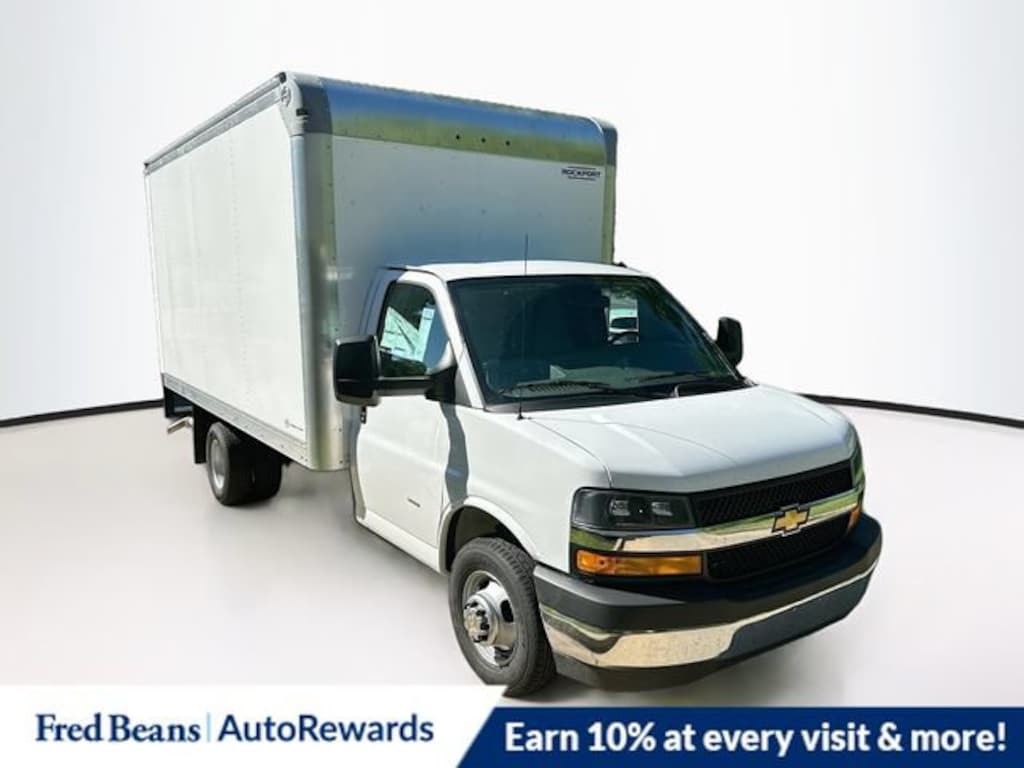 New 2026 Chevrolet Express Cutaway 3500 1WT Cutaway Van