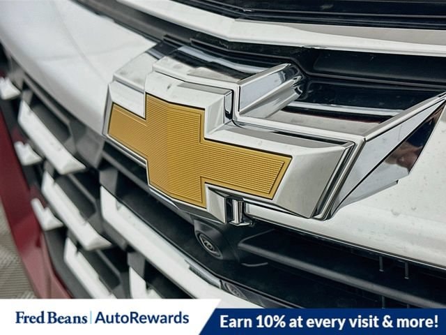 2027 Chevrolet Equinox LT - Photo 23