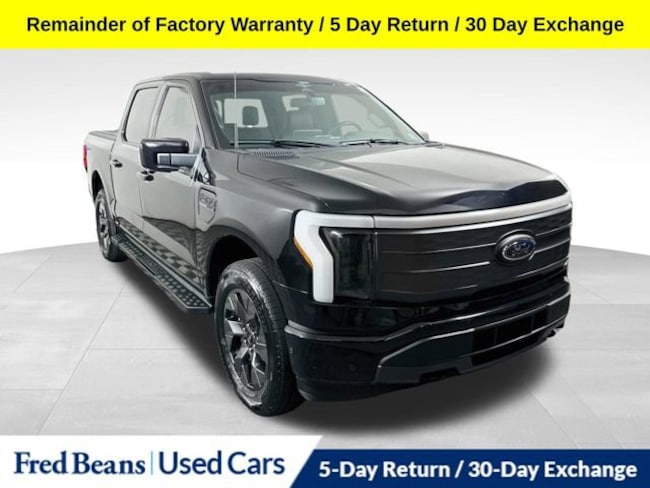2023 Ford F-150 Lightning Lariat