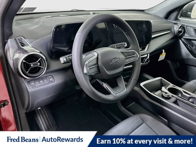 2027 Chevrolet Equinox LT - Photo 7
