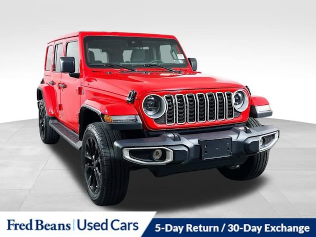 Used 2025 Jeep Wrangler 4xe Sahara SUV