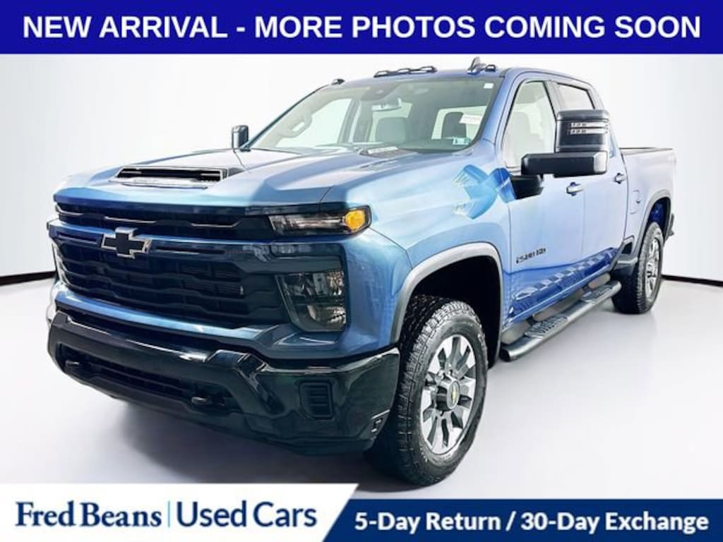 Used 2024 Chevrolet Silverado 2500 HD Custom Truck
