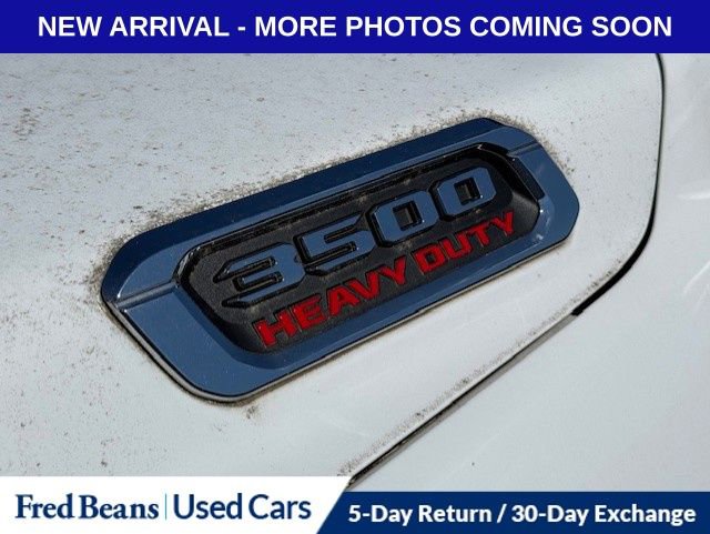 2022 Ram 3500 Tradesman photo 4