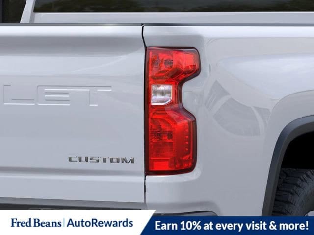 2025 Chevrolet Silverado 2500 HD Custom - Photo 11