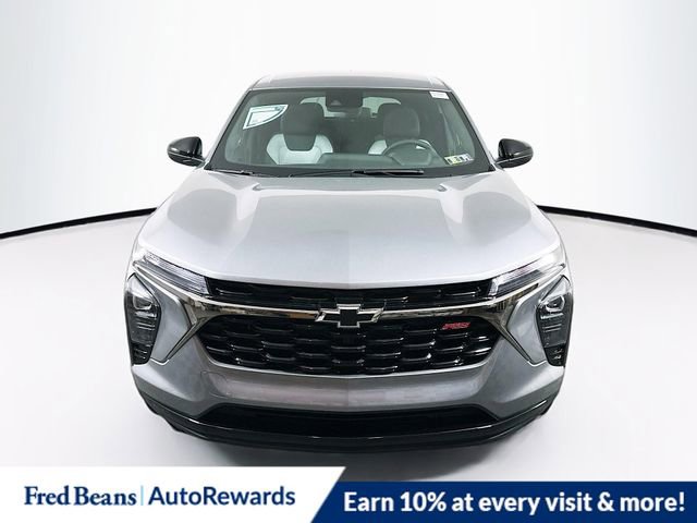 2026 Chevrolet Trax photo 2