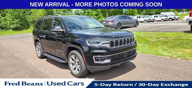2022 Jeep Wagoneer Series I 4WD's photo
