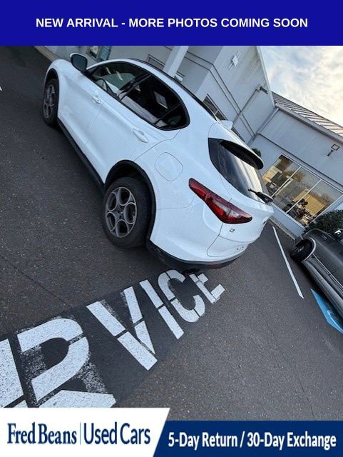 2022 Alfa Romeo Stelvio Sprint photo 4