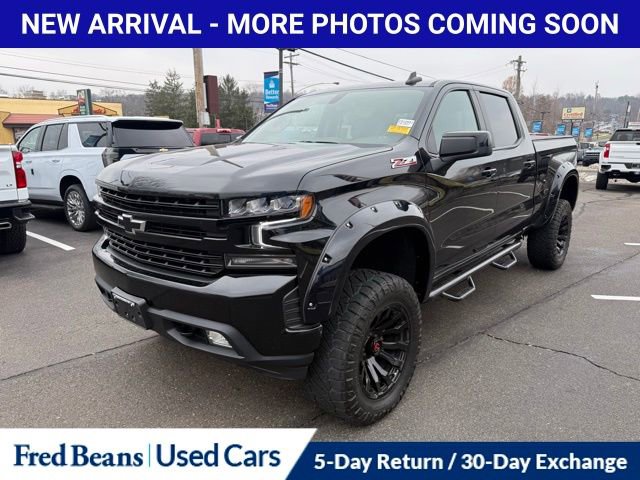 2022 Chevrolet Silverado 1500 RST photo 3