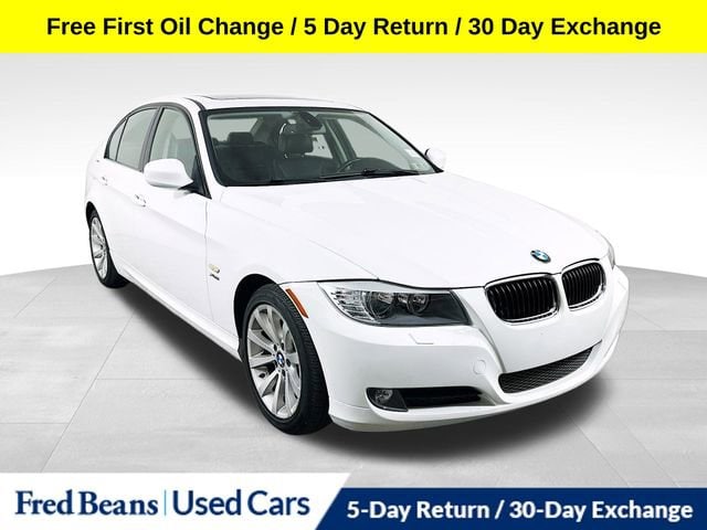 2011 BMW 3 Series 328i's photo
