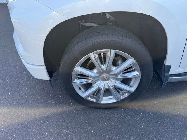 2025 Chevrolet Silverado 1500 High Country photo 4