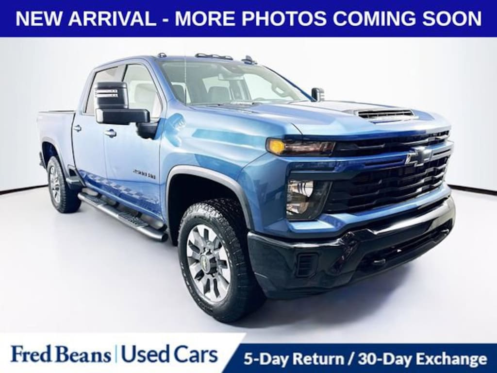 Used 2024 Chevrolet Silverado 2500 HD Custom Truck