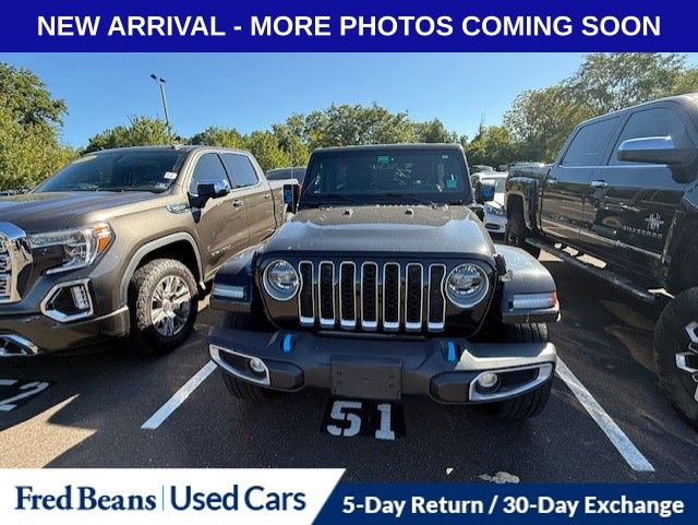 2022 Jeep Wrangler 4xe Unlimited Sahara photo 2