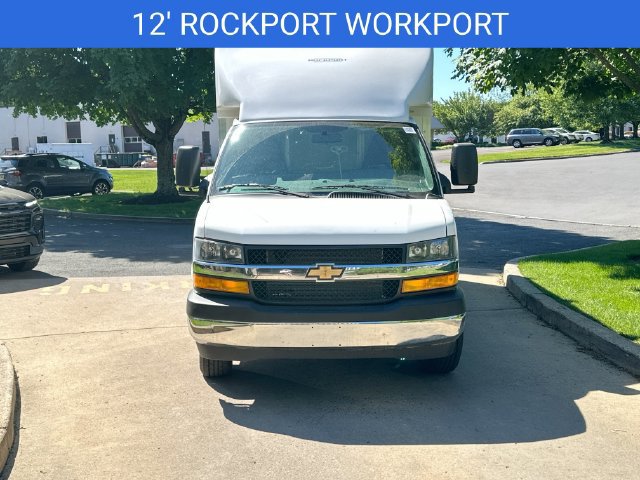New 2026 Chevrolet Express Cutaway 3500 1WT Cutaway Van