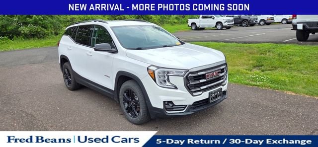 2022 GMC Terrain AT4 AWD's photo