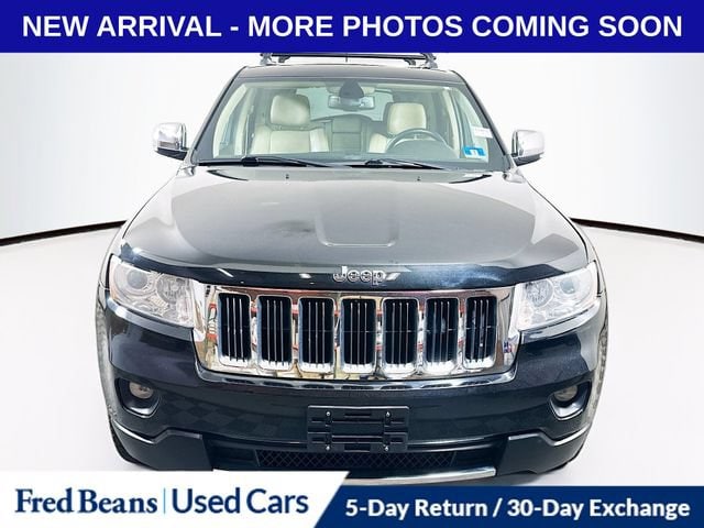 Used 2013 Jeep Grand Cherokee Limited with VIN 1C4RJFBG2DC585895 for sale in Doylestown, PA