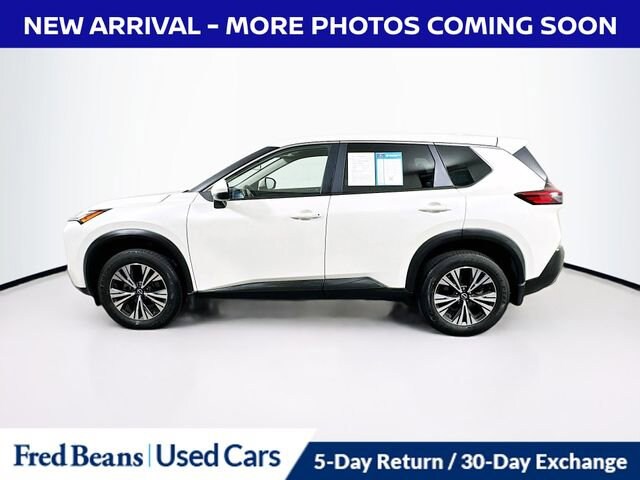 2023 Nissan Rogue SV photo 3