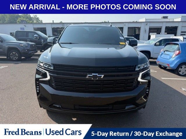 2024 Chevrolet Suburban RST photo 2