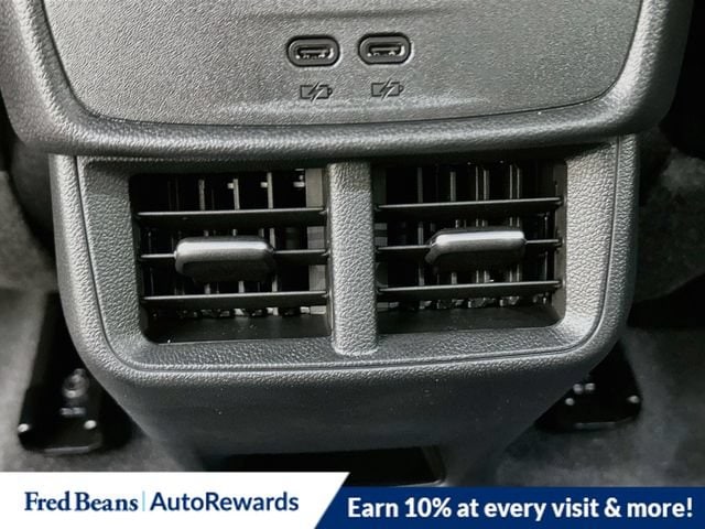 2027 Chevrolet Equinox LT - Photo 25