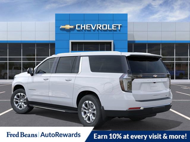 2026 Chevrolet Suburban LT photo 3