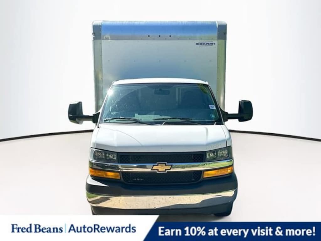 New 2026 Chevrolet Express Cutaway 3500 1WT Cutaway Van