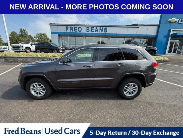 2018 Jeep Grand Cherokee Laredo E photo 2
