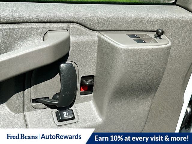 2025 Chevrolet Express Cargo Work Van - Photo 15