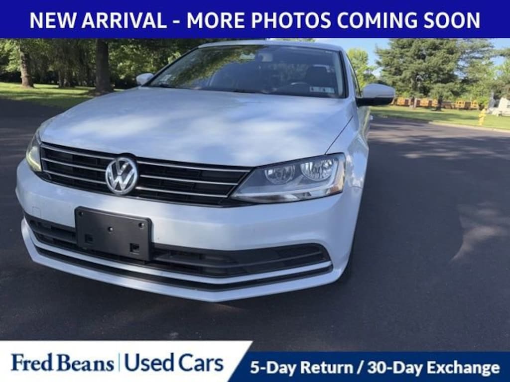 Used 2017 Volkswagen Jetta 1.4T SE Sedan