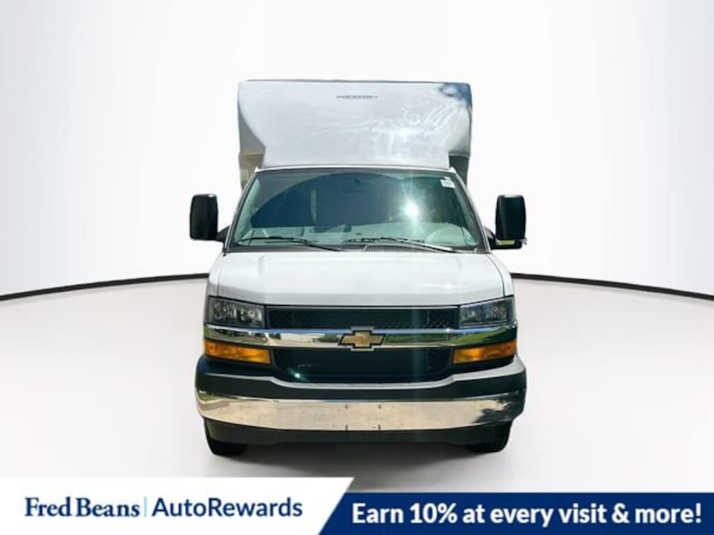 New 2026 Chevrolet Express Cutaway 3500 1WT Cutaway Van
