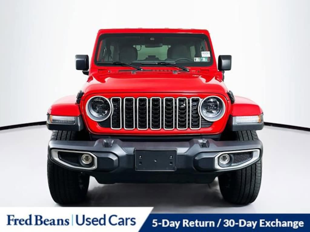 Used 2025 Jeep Wrangler 4xe Sahara SUV