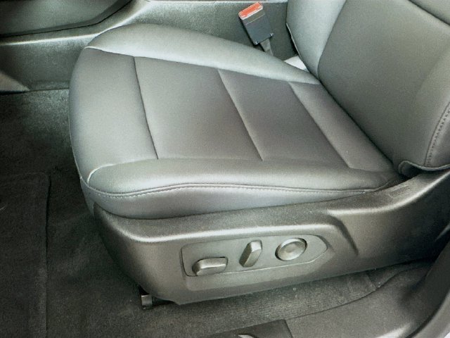 2026 Chevrolet Colorado Trail Boss - Photo 18