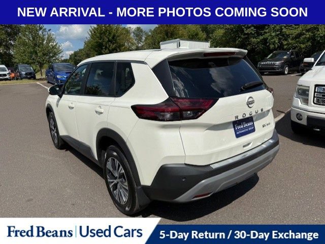 2023 Nissan Rogue SV photo 4