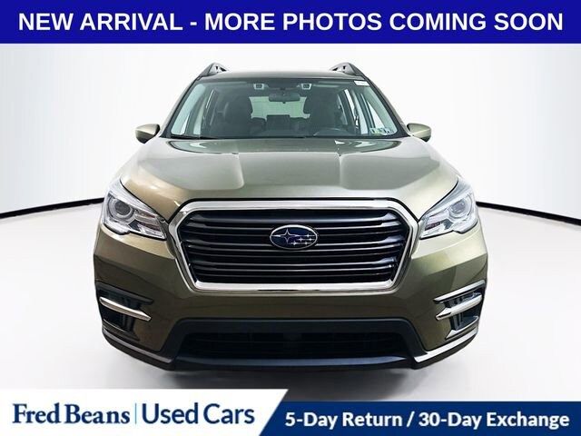 2022 Subaru Ascent Premium photo 2