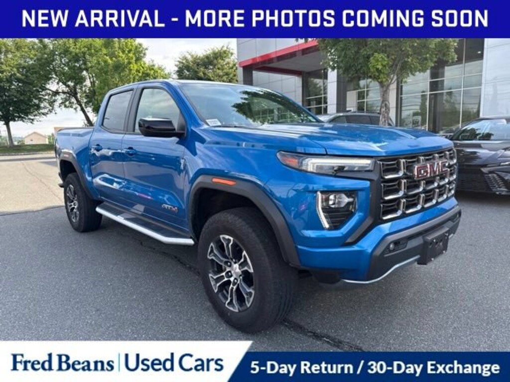 Used 2023 GMC Canyon 4WD AT4 Truck
