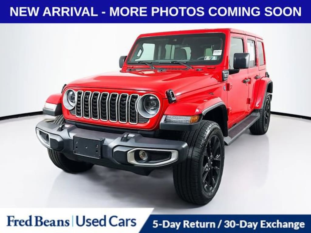 Used 2025 Jeep Wrangler 4xe Sahara SUV