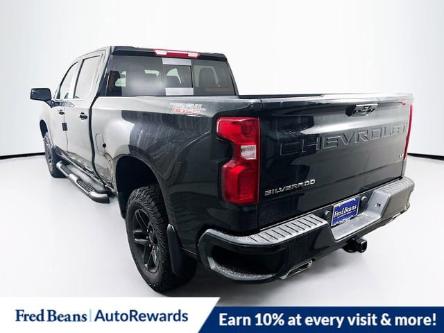 2025 Chevrolet Silverado 1500 LT Trail Boss photo 2