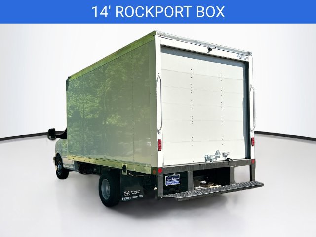 New 2026 Chevrolet Express Cutaway 3500 1WT Cutaway Van
